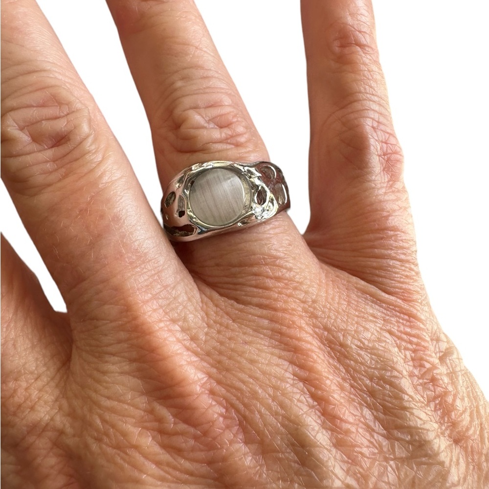 Minimalist Silver Abstract Design Ring with White Opaque Center Stone